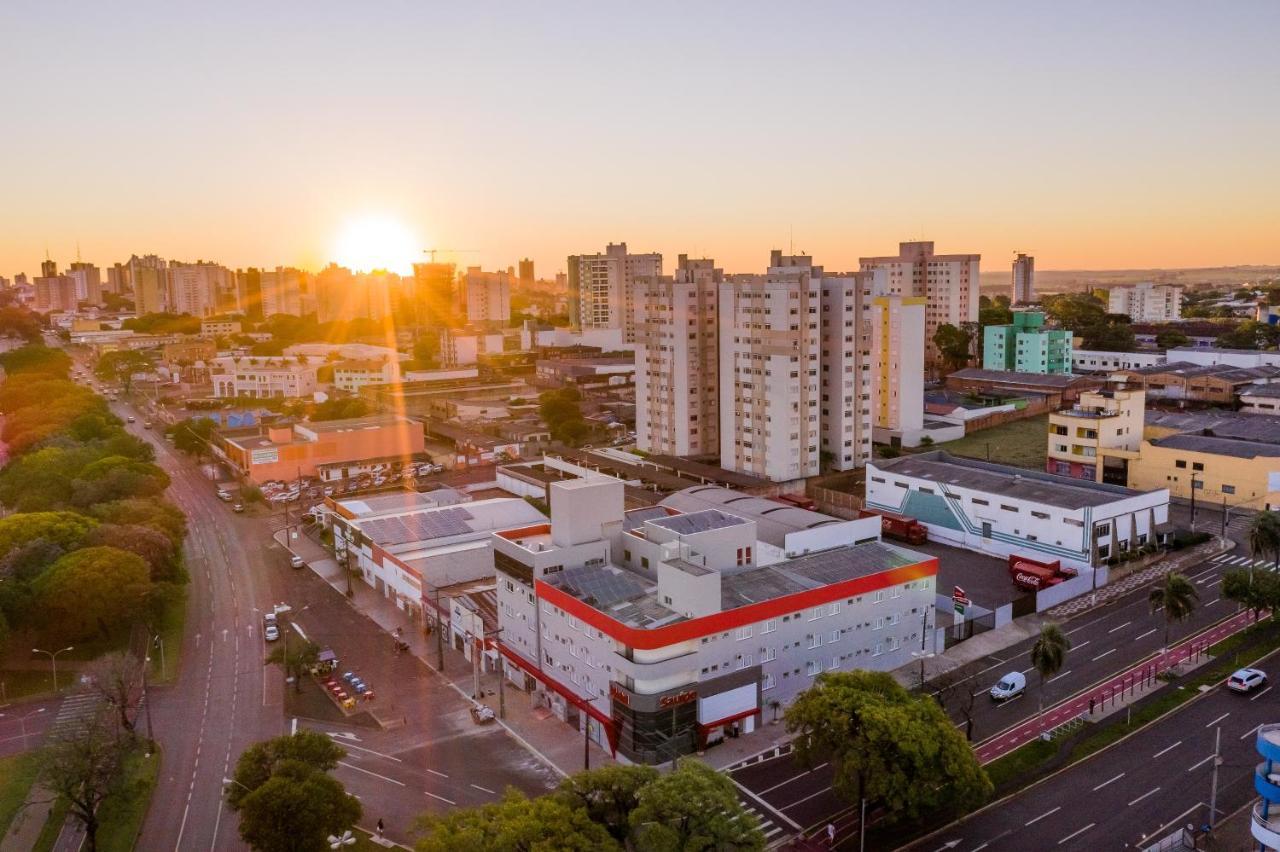 Hotel Sauipe Cascavel  Exteriör bild